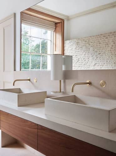 4821 Hands-Free Basin Tap With Sensor