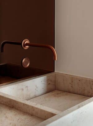 4321 Hands-Free Vertical Basin Tap With Sensor