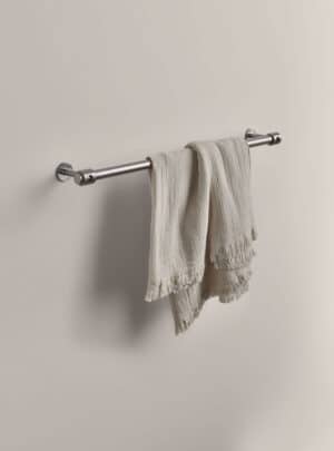 T19 Towel Rail - Wall-Mounted