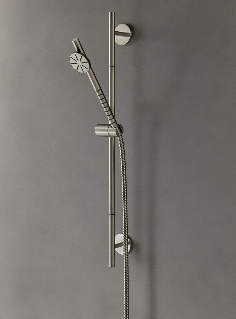 T65 Shower Rail