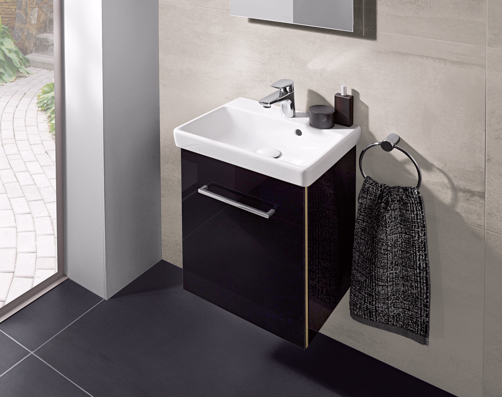 Villeroy & Boch Avento Hand Washbasin