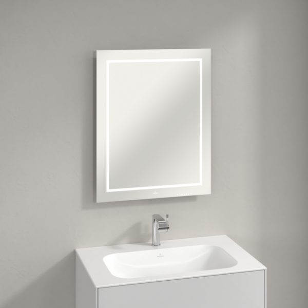 Finion Mirror With LED Lighting - 600 mm