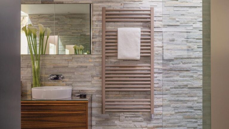 Deline Towel Radiator - Height 786 mm