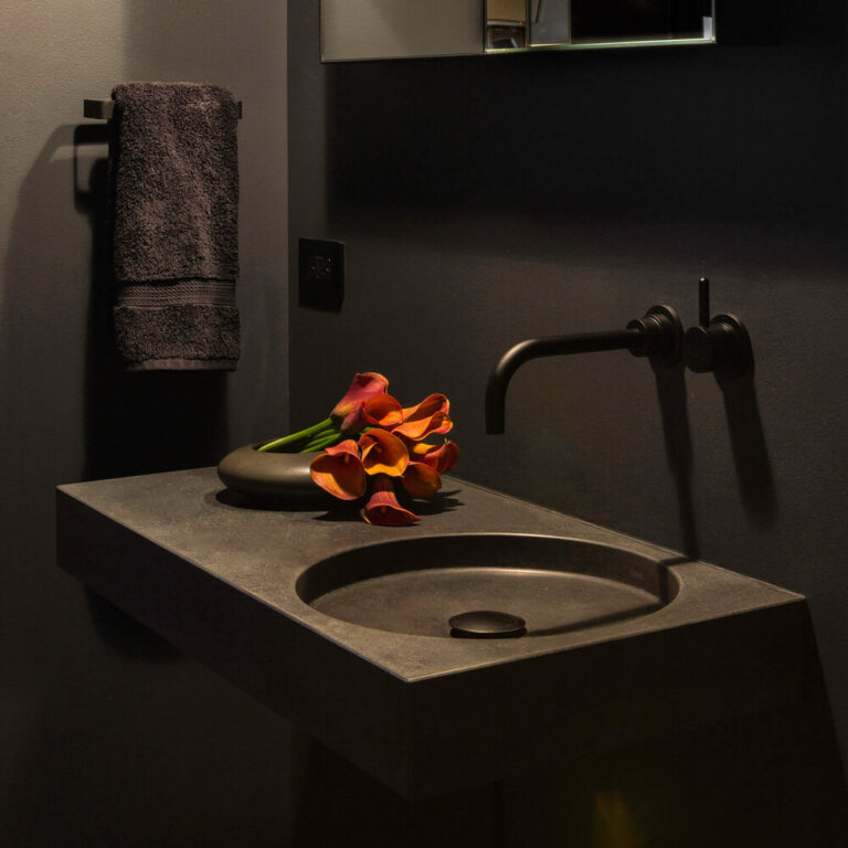 Cero 420 x 830 x 100mm Circular Basin With Vanity Shelf - Image 4