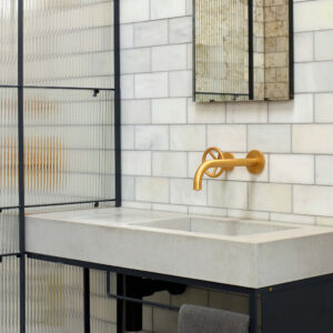 Flor Basin With Offset Vanity Space