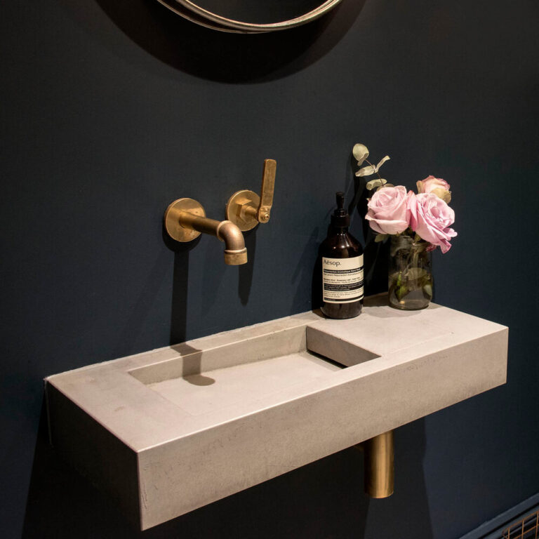 Flor Mini Basin No-Taphole With Offset Vanity Shelf - Image 3
