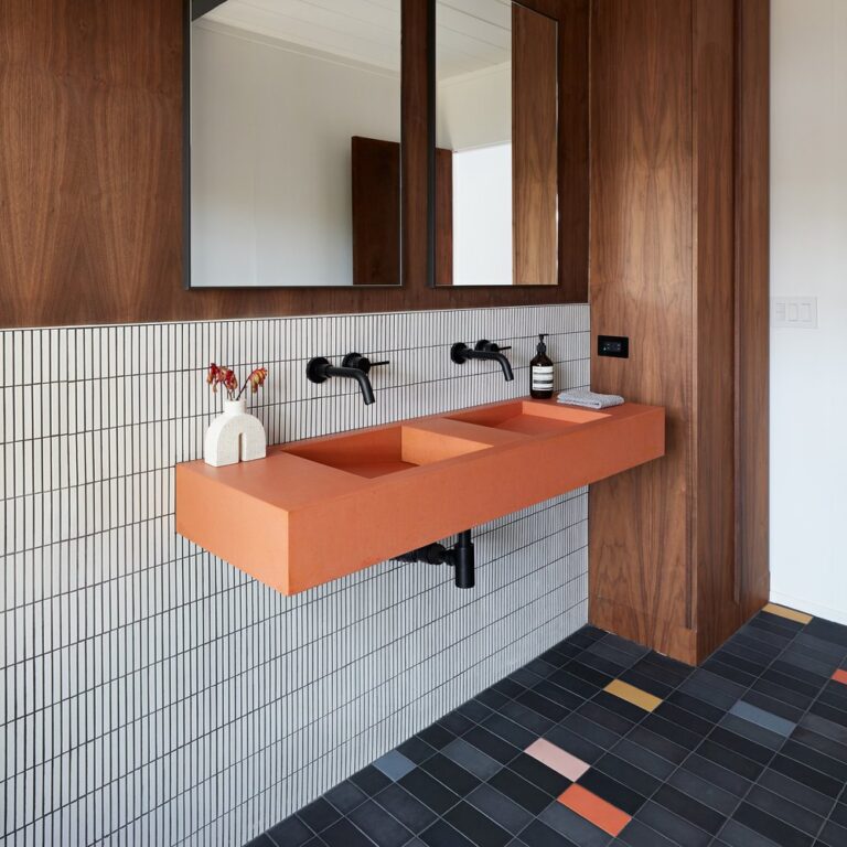 Flor Double No-Taphole Basin - Image 3