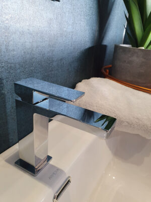 Armera Latitude Single Lever Monobasin Mixer with Waste