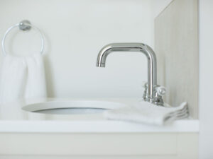 Swadling Invincible Deck Mounted Basin Mixer with Curved Spout – Lever