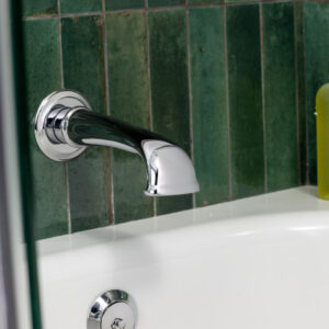Swadling Invincible Wall Mounted Bath Spout